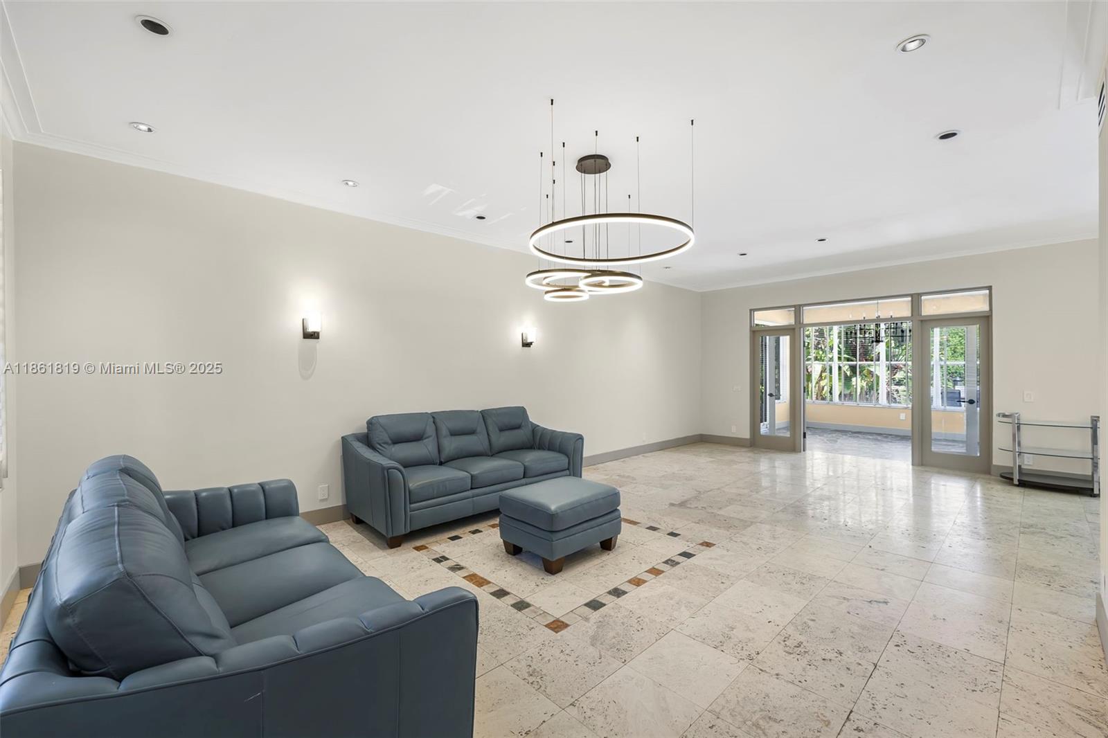 3180 N Bay Rd