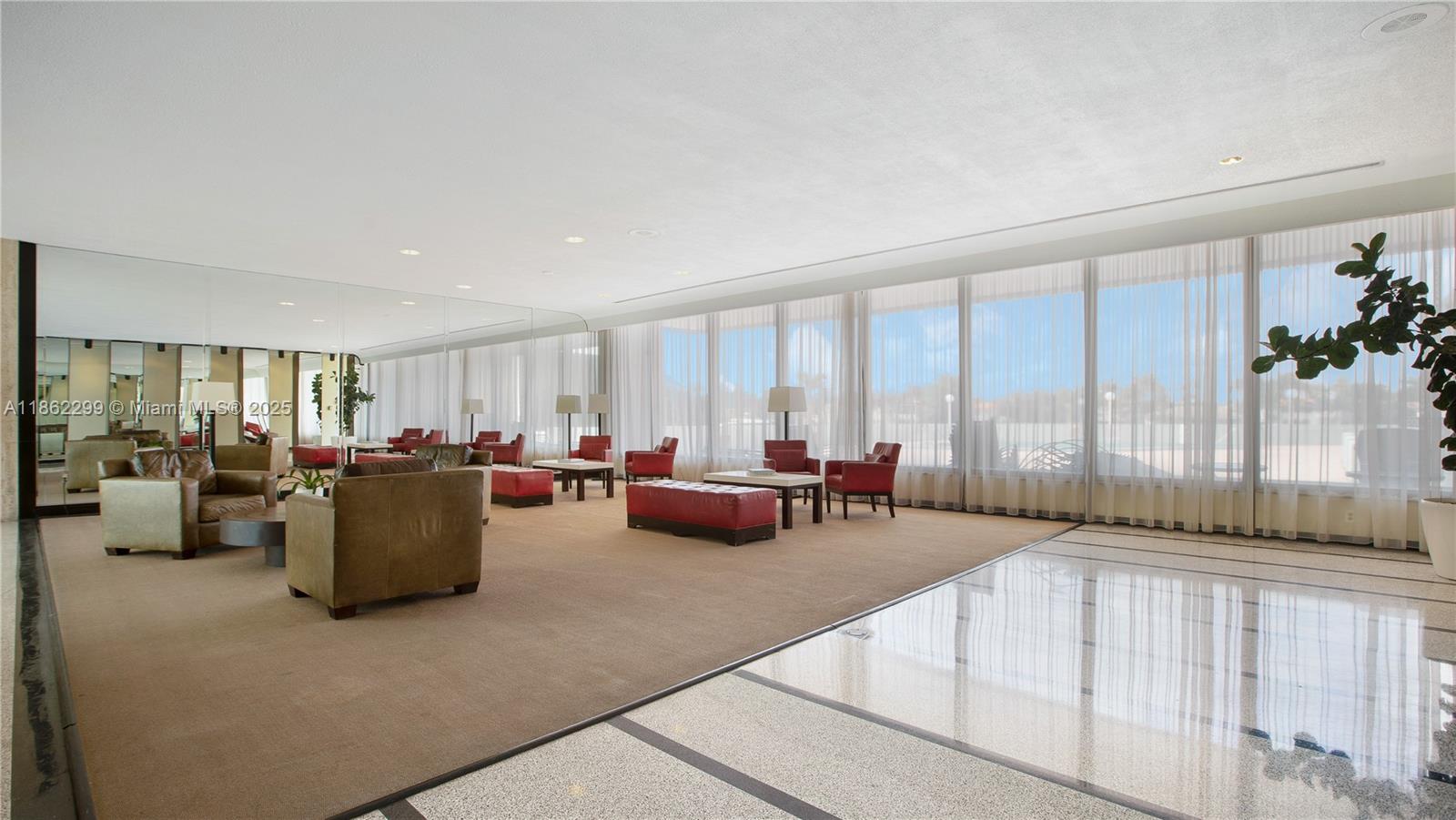 5838 Collins Ave # 15C