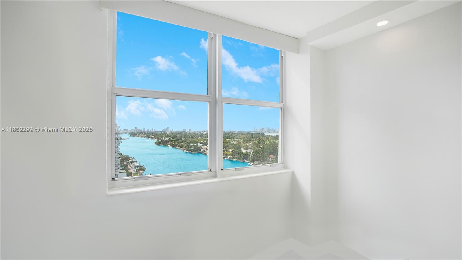 5838 Collins Ave # 15C