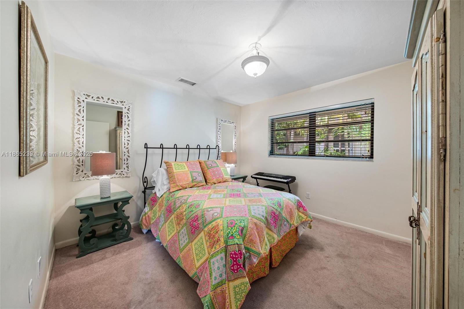 2362 NE 212th Ter