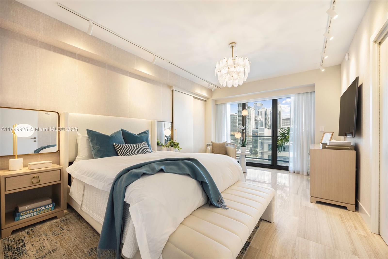 1451 Brickell Ave # 1901