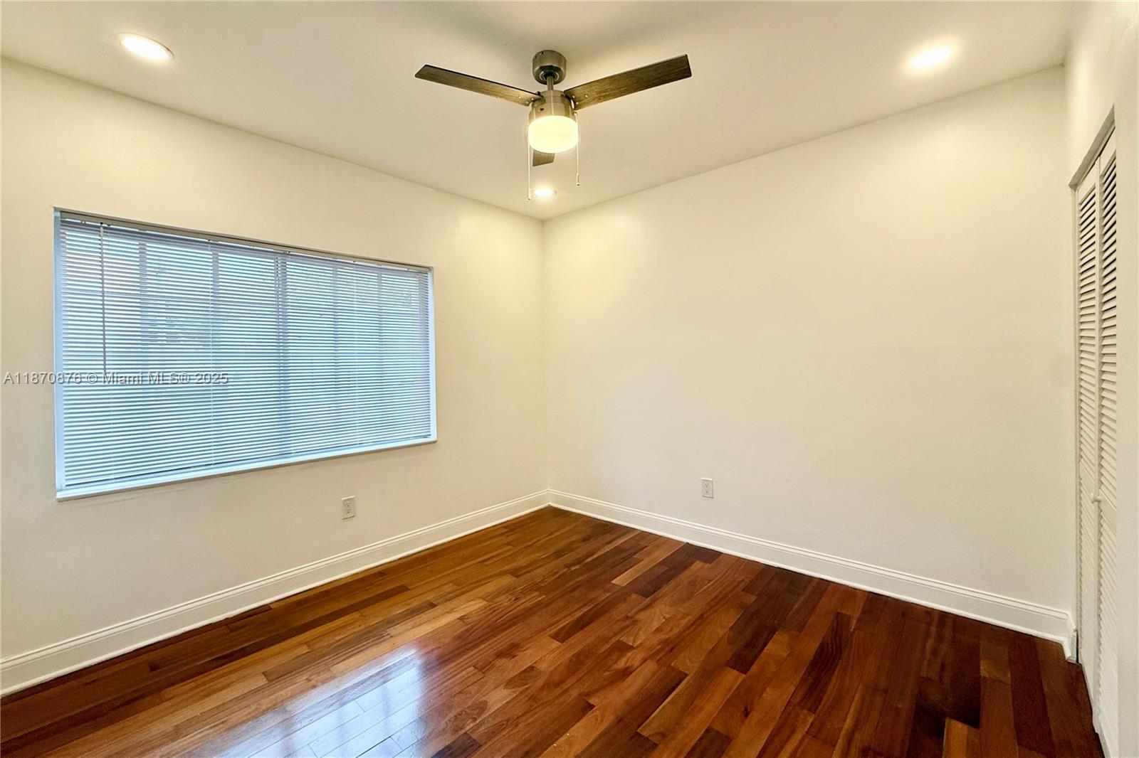 1440 Pennsylvania Ave # 4