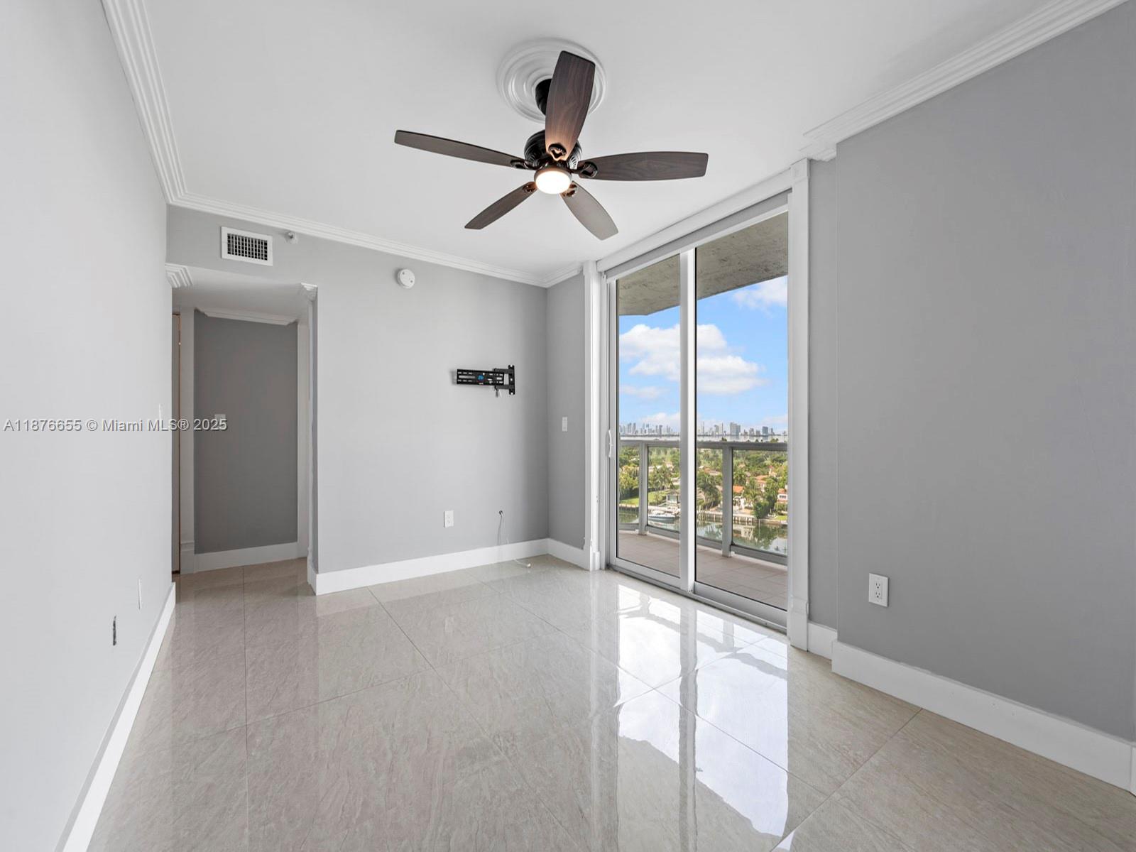 5900 Collins Ave # 1201