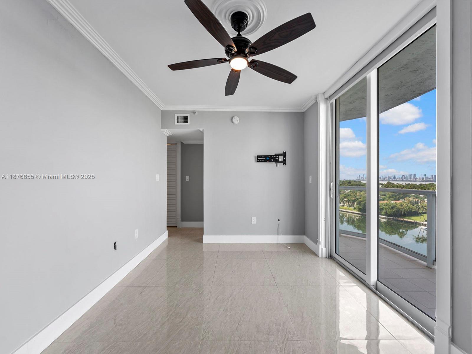 5900 Collins Ave # 1201