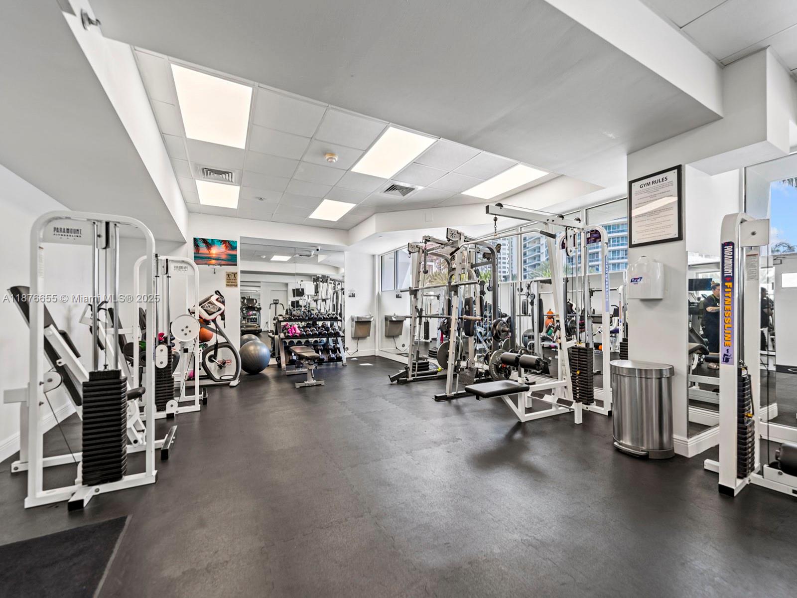 5900 Collins Ave # 1201
