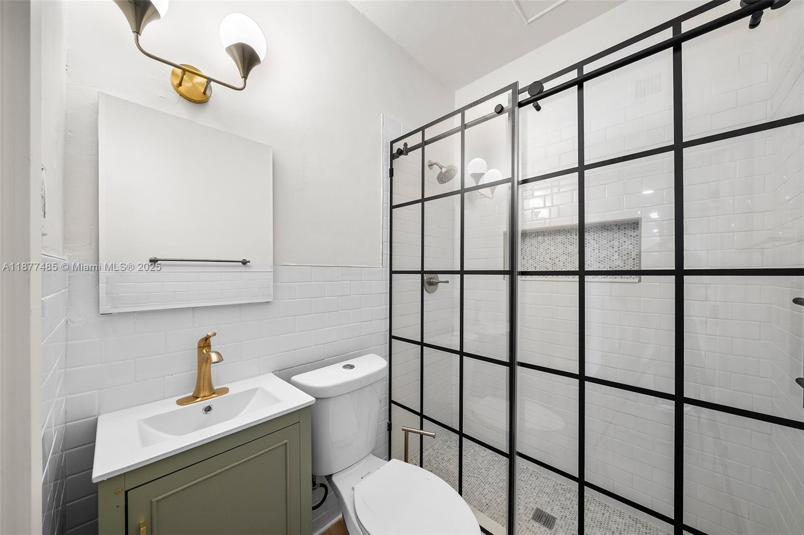 2411 Biscayne Blvd # 2