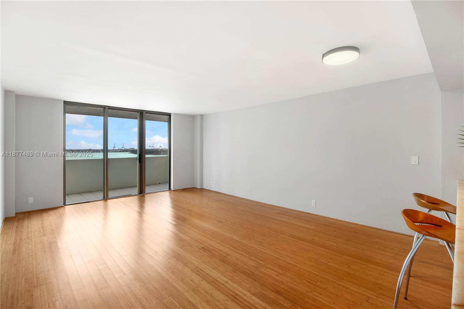 5 Island Ave # 11F