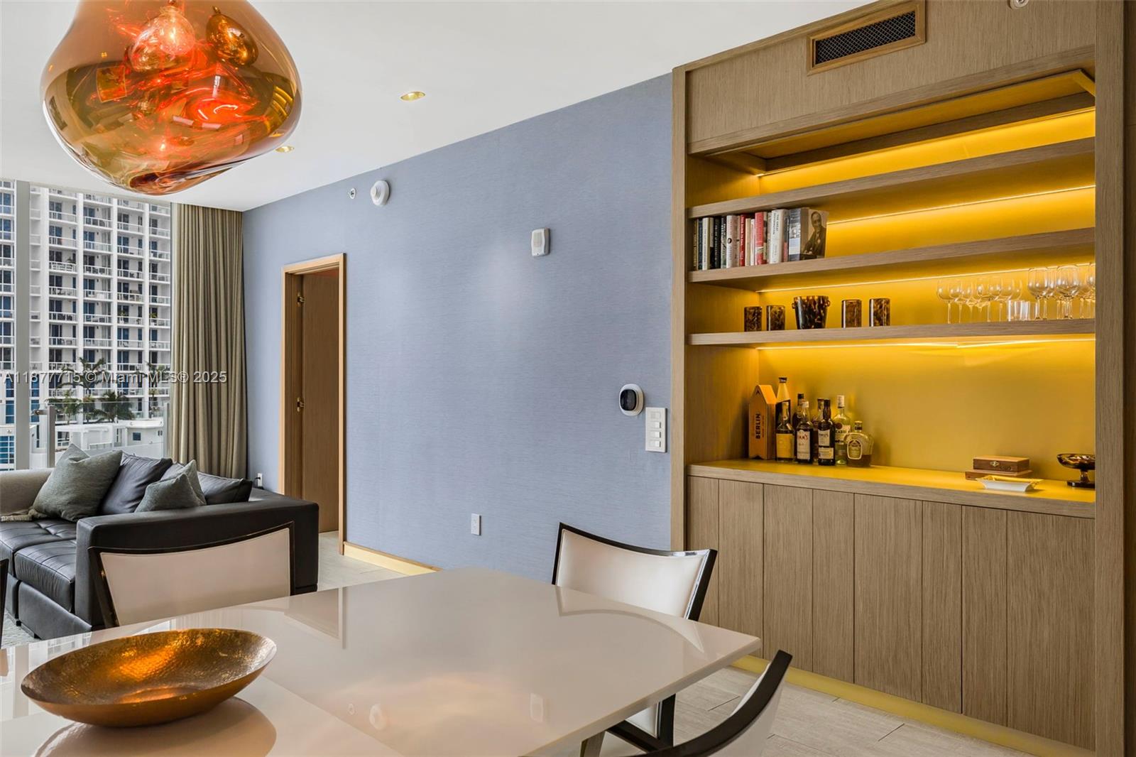1 Collins Ave Unit: PH702