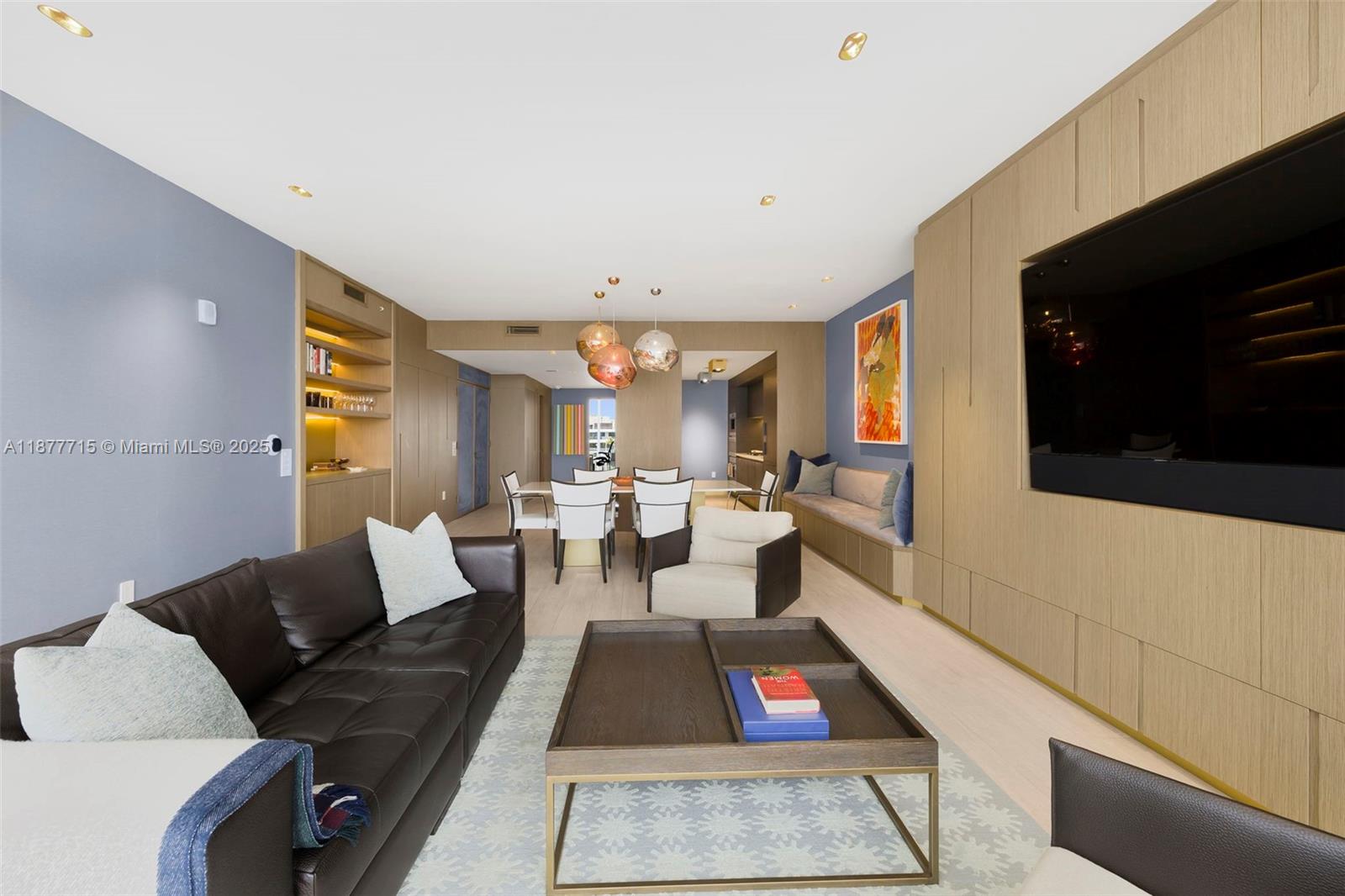 1 Collins Ave Unit: PH702