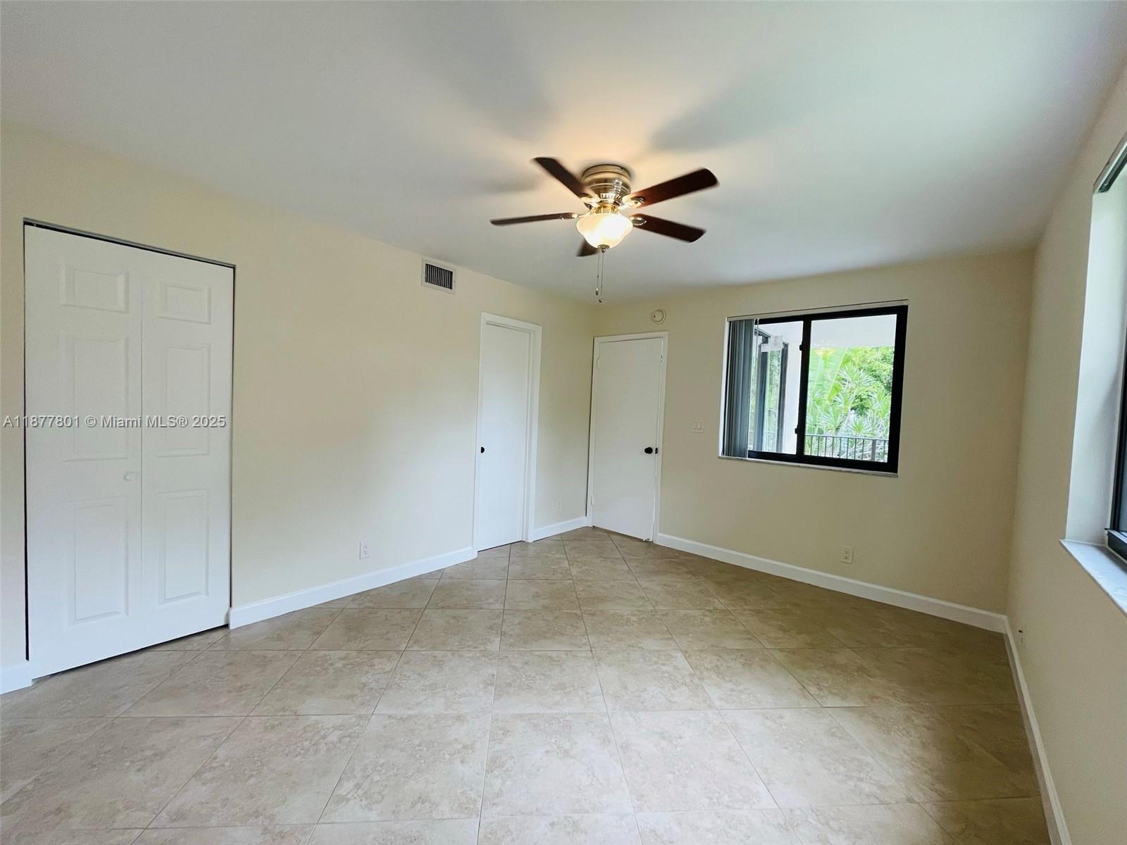 10101 W Sunrise Blvd # 204