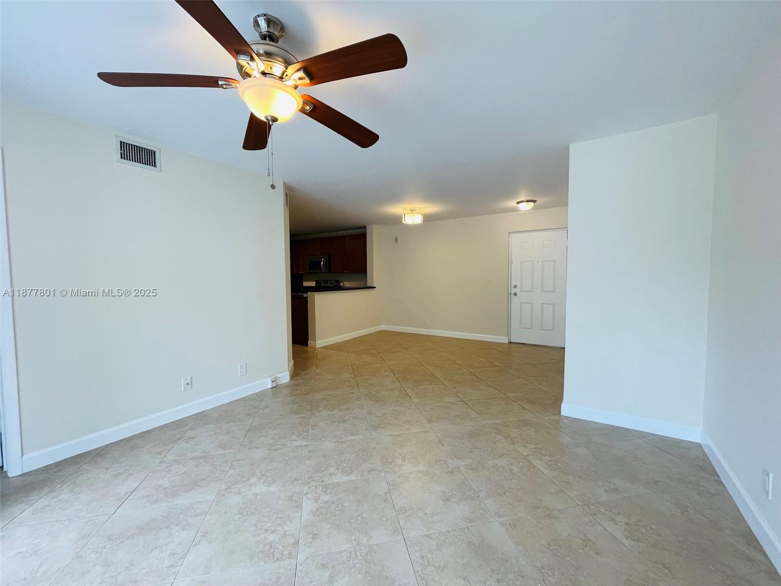 10101 W Sunrise Blvd # 204