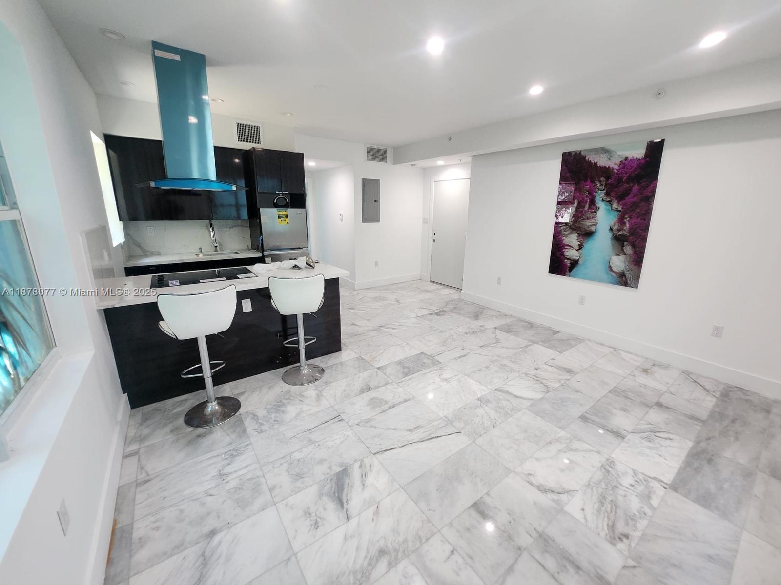 1560 Drexel Ave # 207