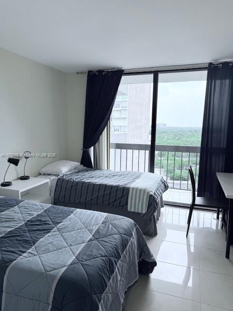 2333 Brickell Ave # 1710