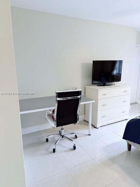 2333 Brickell Ave # 1710
