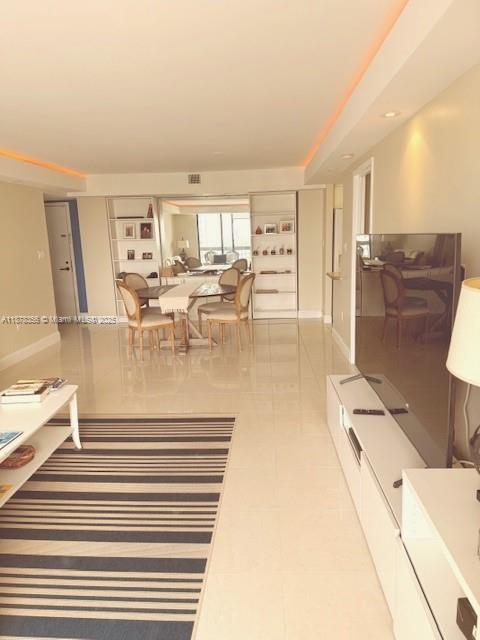 2333 Brickell Ave # 1710