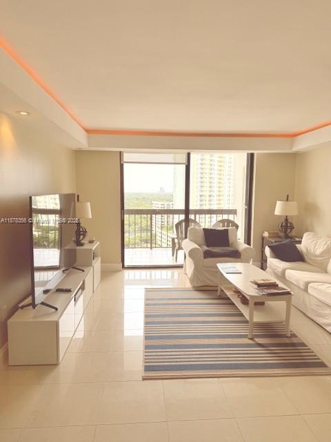 2333 Brickell Ave # 1710