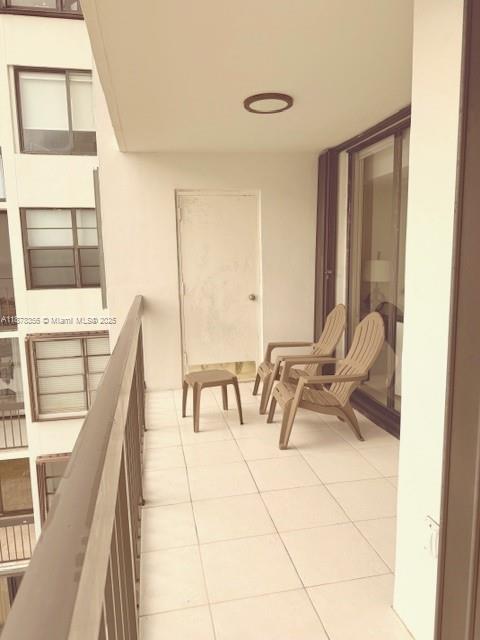 2333 Brickell Ave # 1710