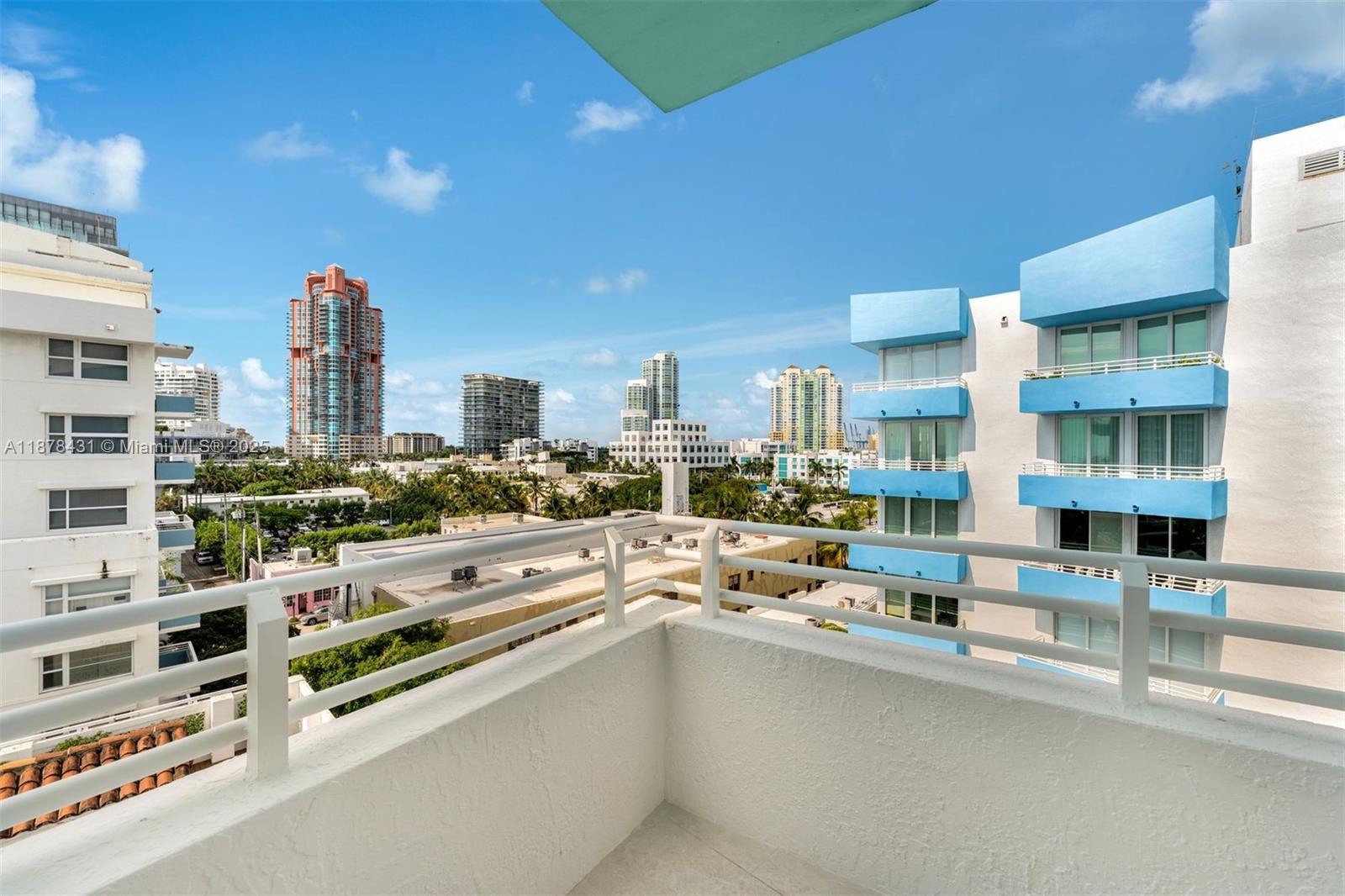 226 Ocean Dr Unit: 7F/7G