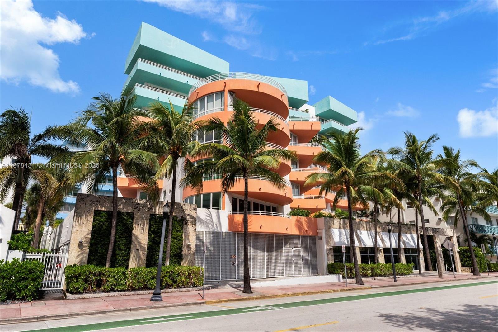 226 Ocean Dr Unit: 7F/7G