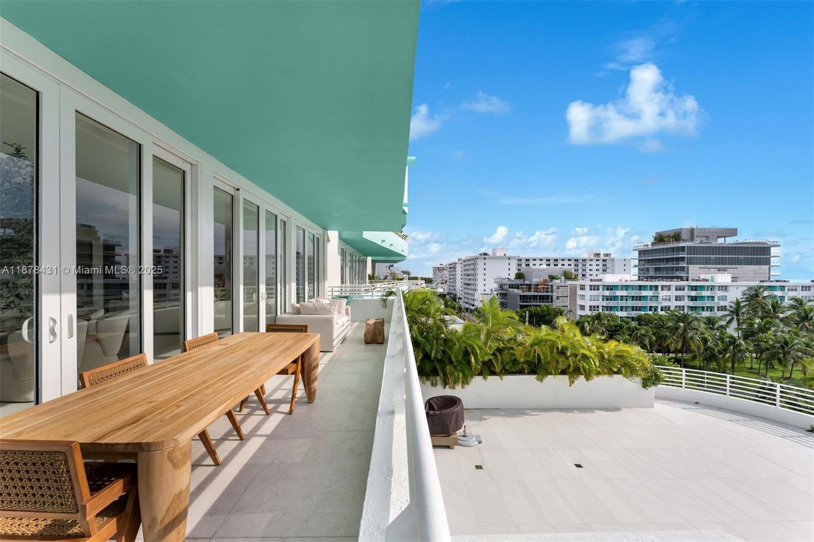 226 Ocean Dr Unit: 7F/7G