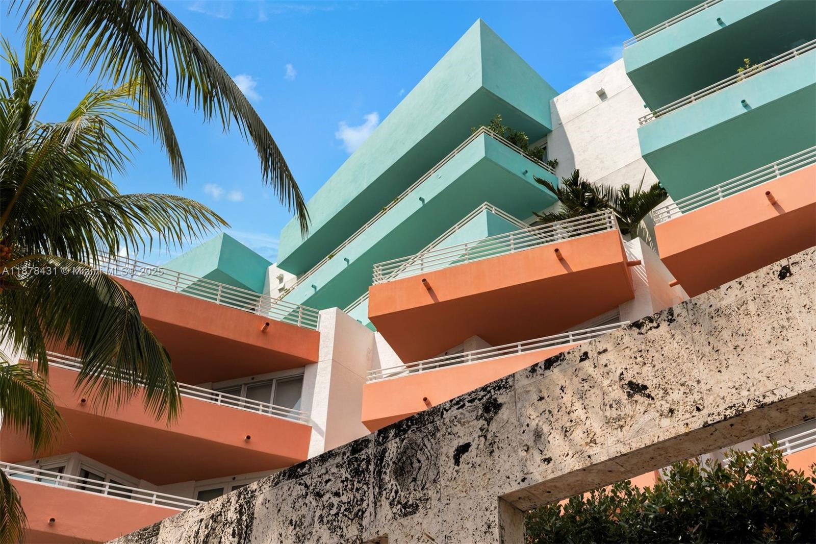 226 Ocean Dr Unit: 7F/7G