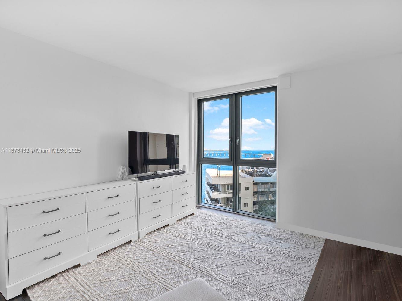 1331 Brickell Bay Dr # 1811