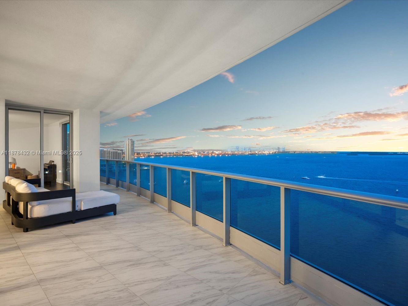 1331 Brickell Bay Dr # 1811