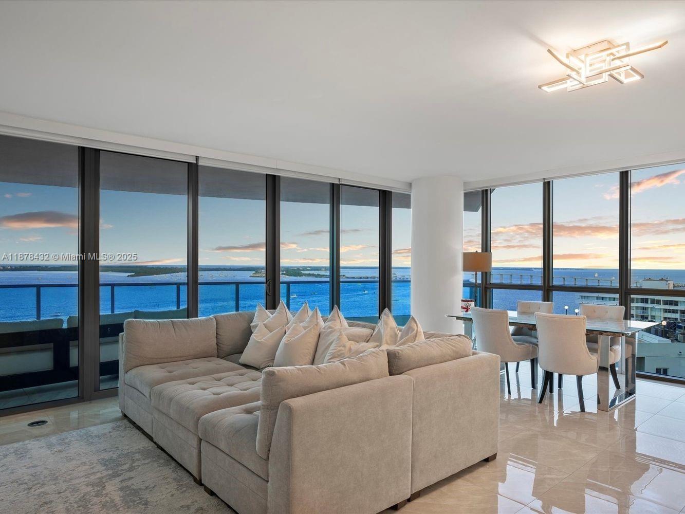 1331 Brickell Bay Dr # 1811