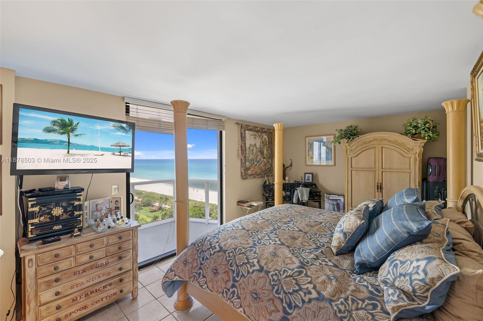 2401 Collins Ave # 1712