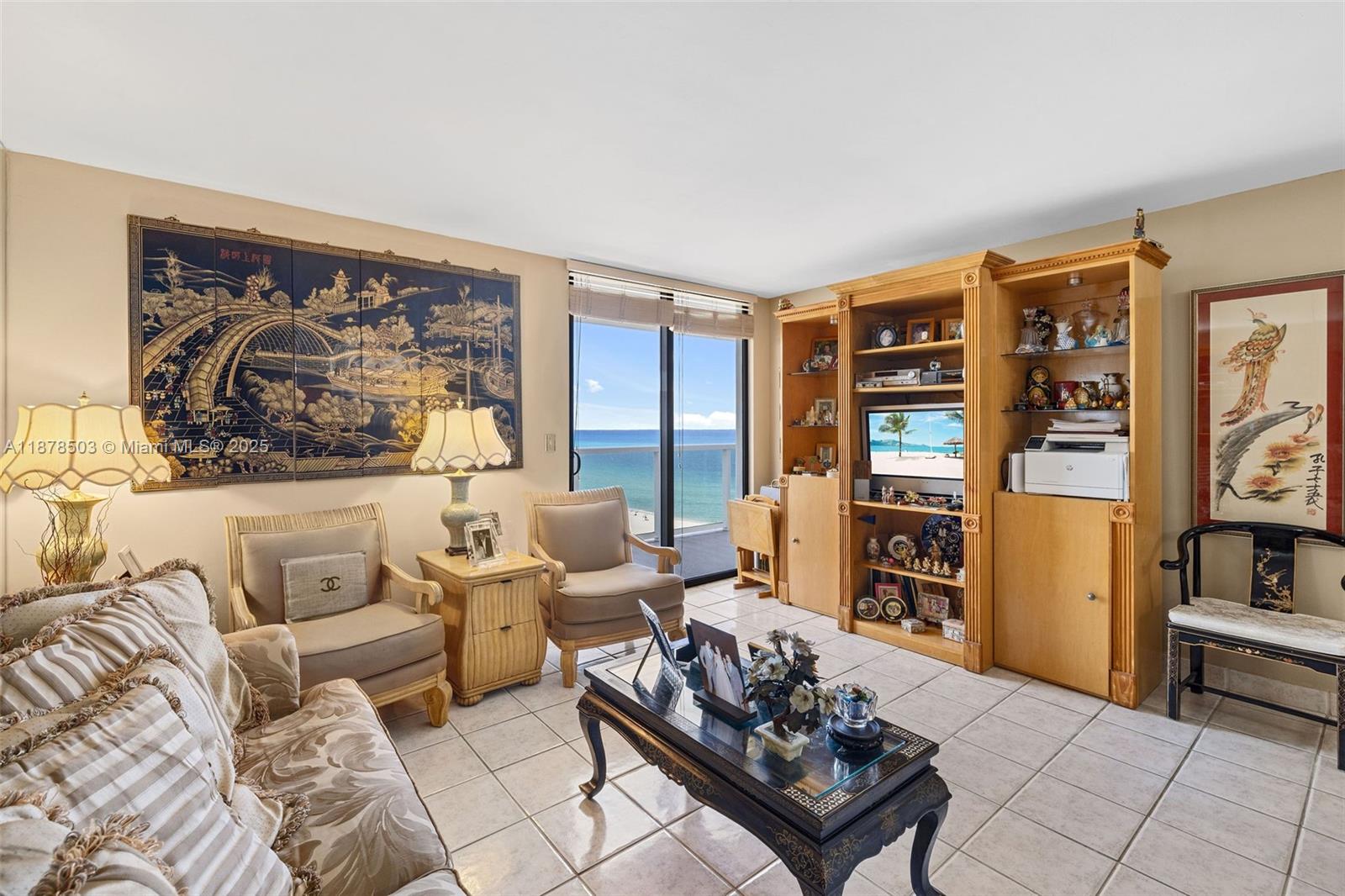 2401 Collins Ave # 1712