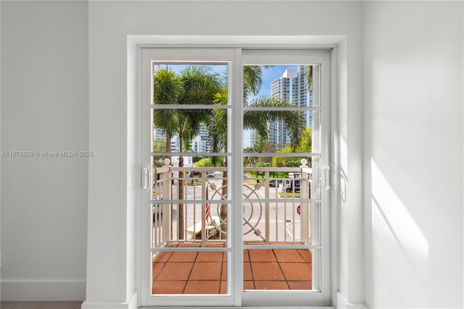 100 Jefferson Ave # 10004