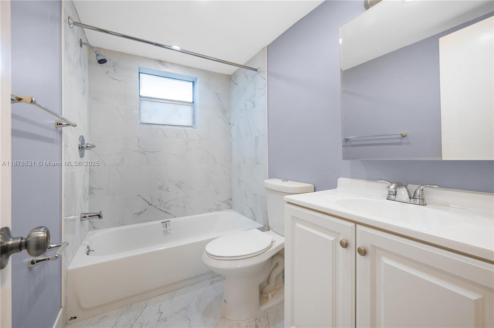 4141 Nautilus Dr # 2F