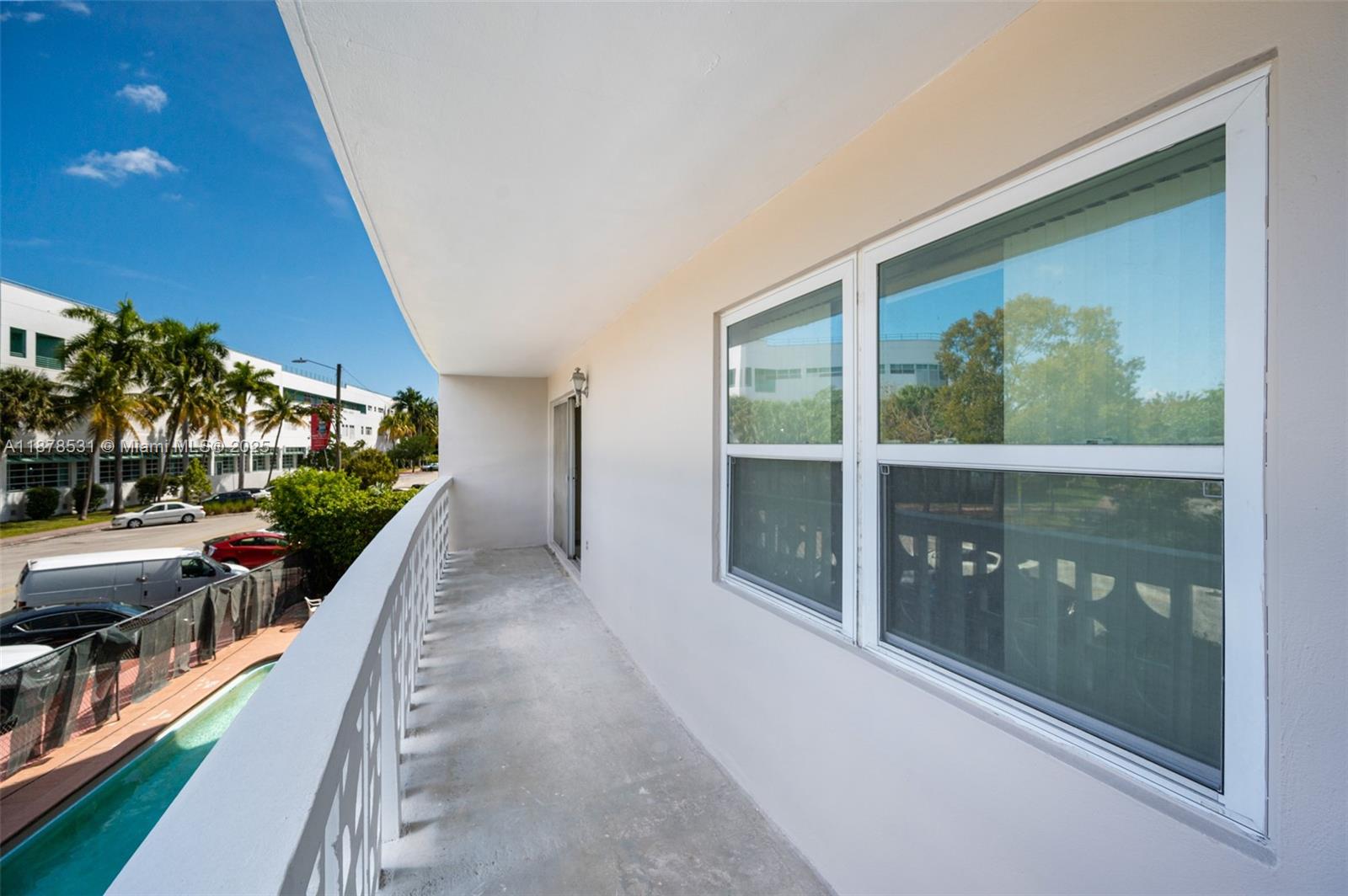 4141 Nautilus Dr # 2F