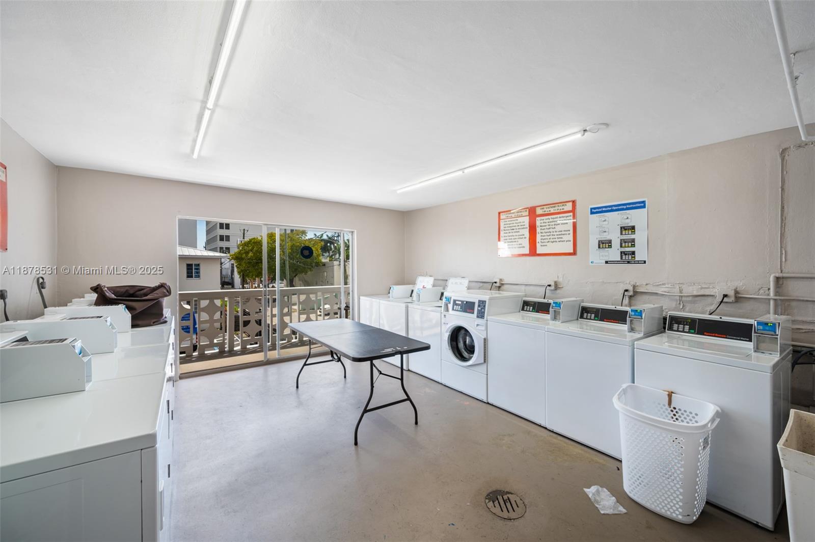 4141 Nautilus Dr # 2F