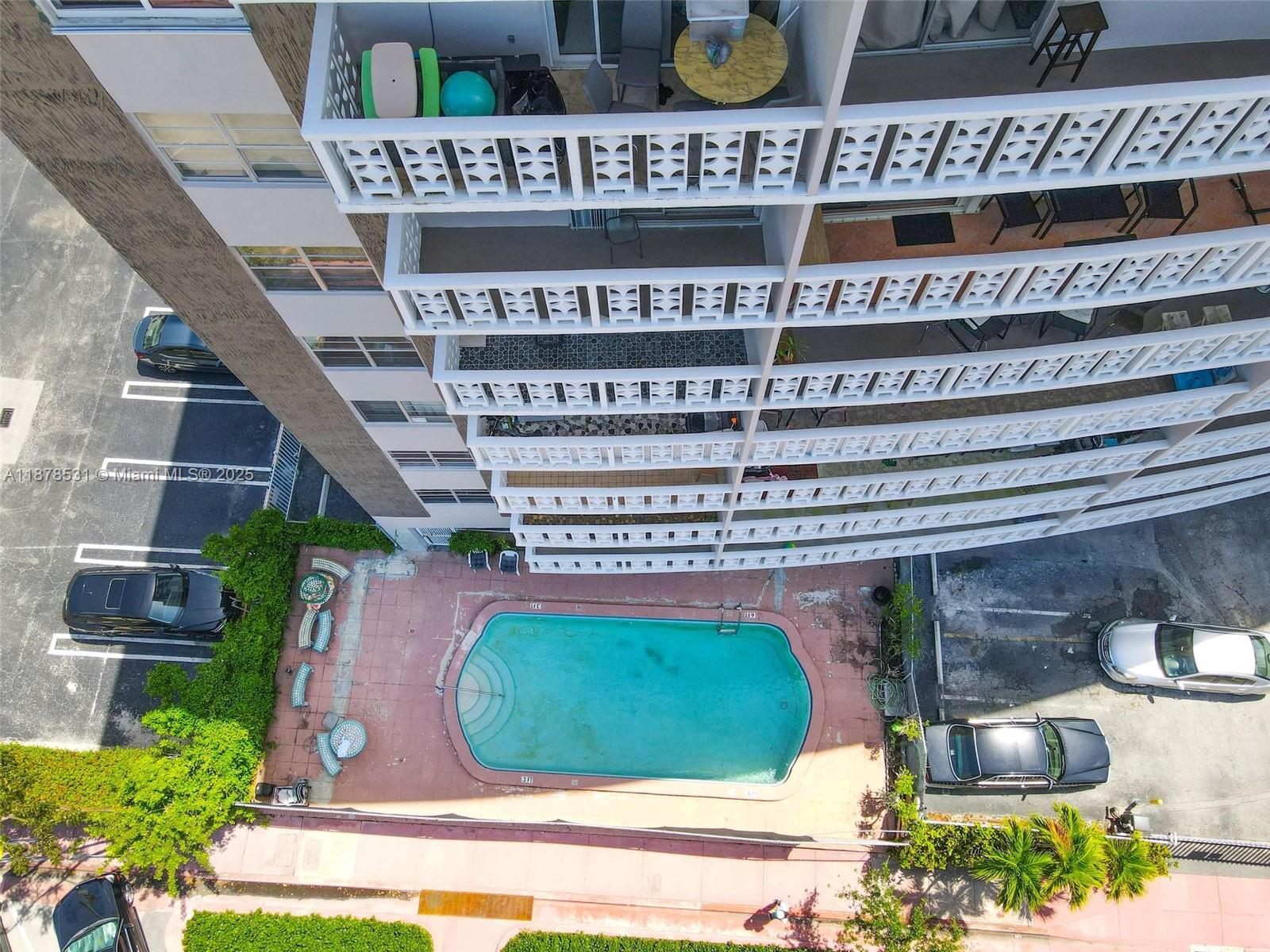 4141 Nautilus Dr # 2F