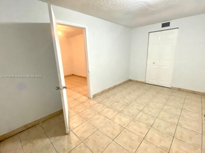 4307 SW 9th ST # 4307