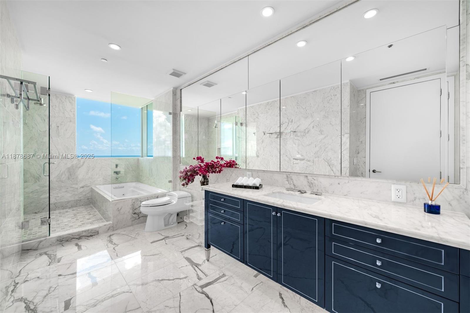 9349 Collins Ave # 406