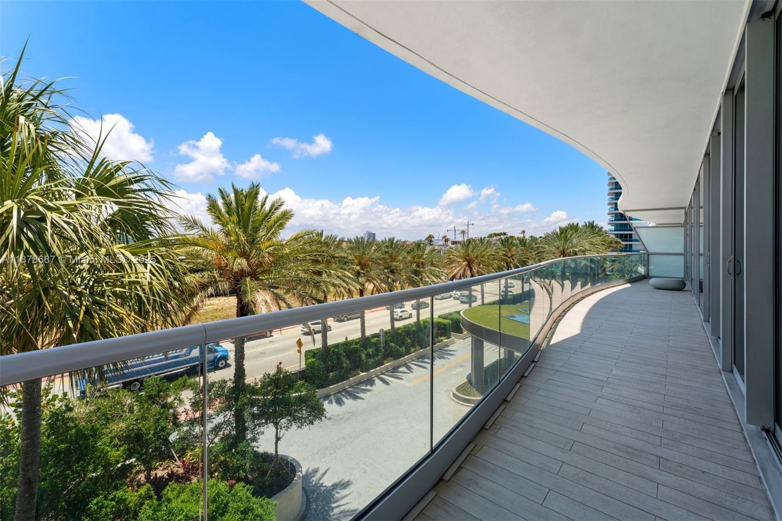9349 Collins Ave # 406