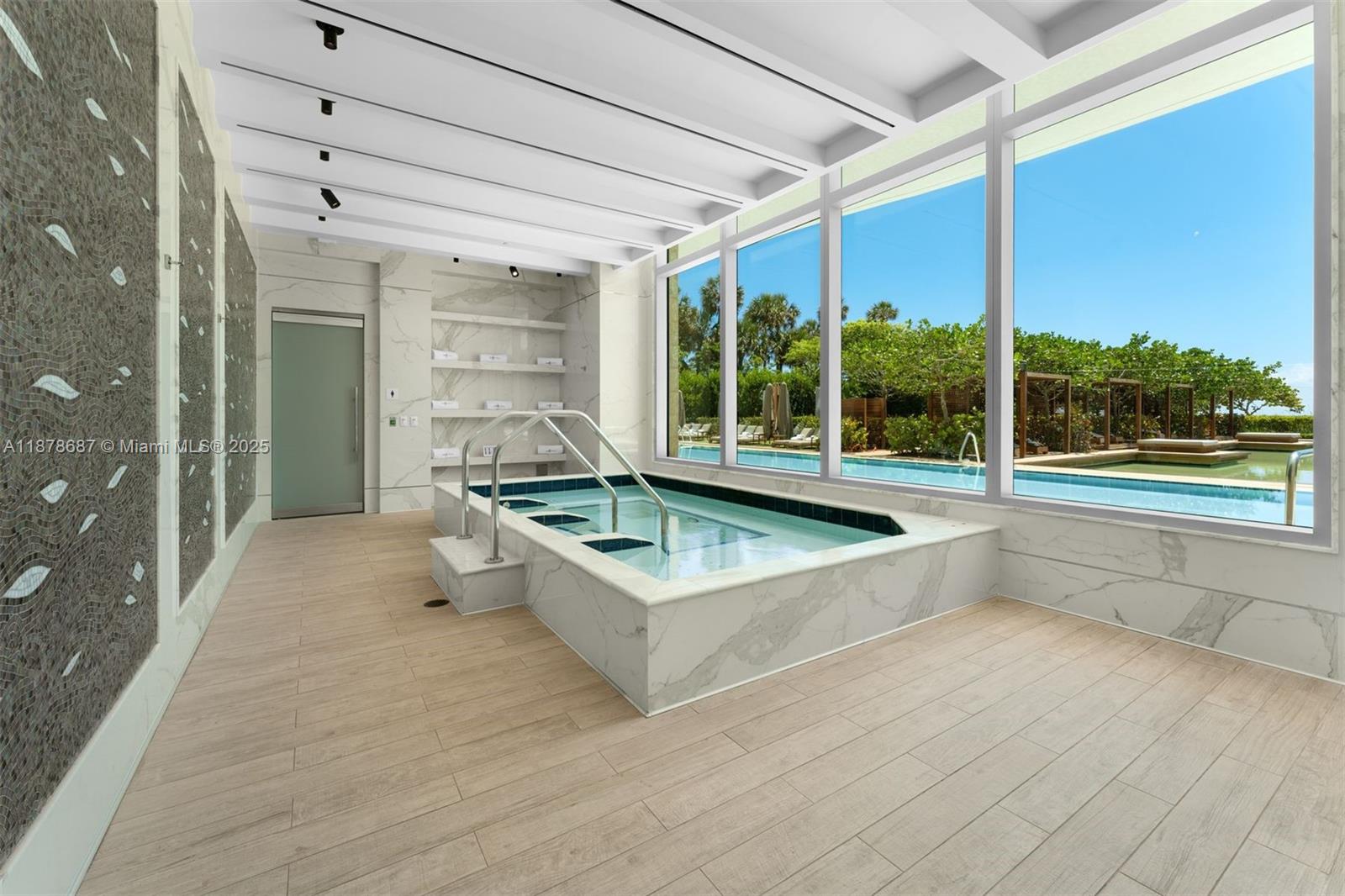 9349 Collins Ave # 406