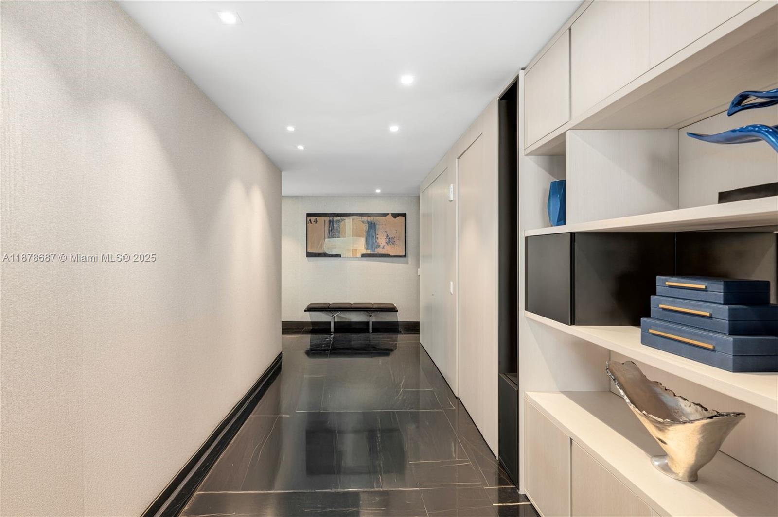 9349 Collins Ave # 406