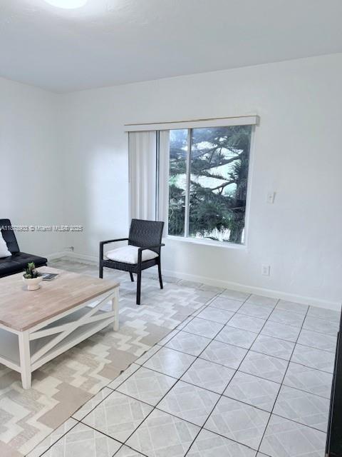 7610 dickens ave # 4