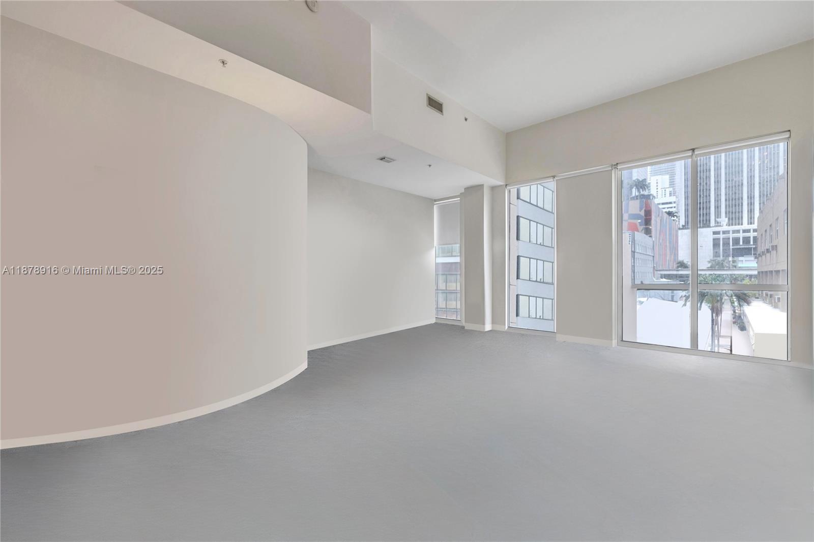 253 NE 2nd St # 220