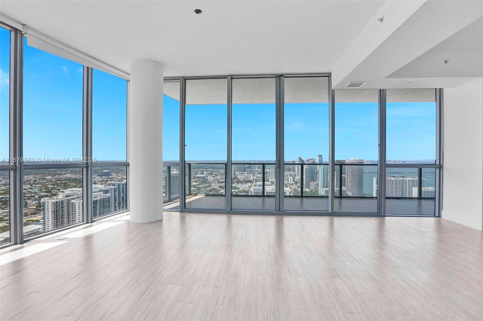 1100 Biscayne Blvd # 5307