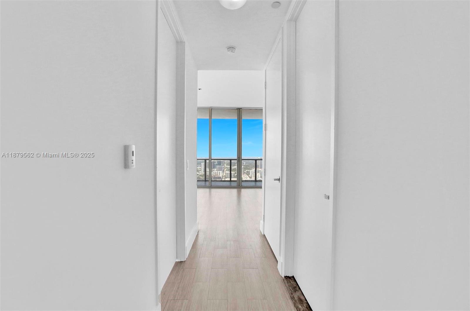 1100 Biscayne Blvd # 5307