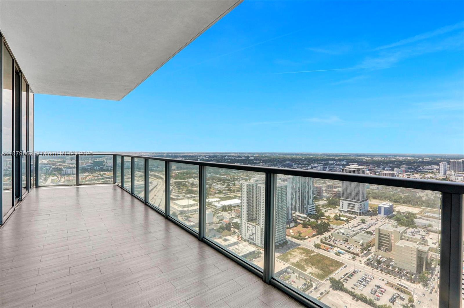 1100 Biscayne Blvd # 5307