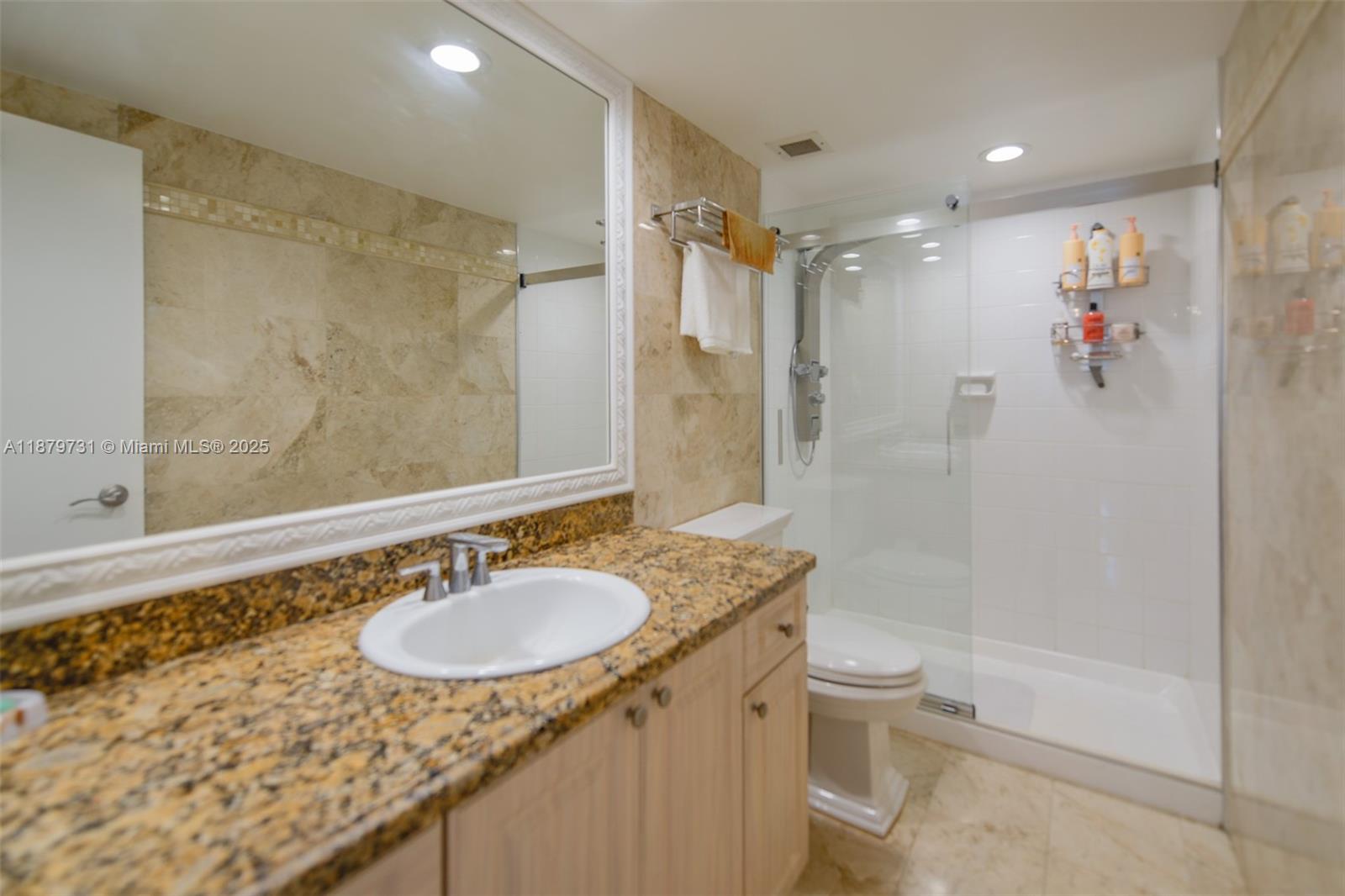 1985 S Ocean Dr # 6F
