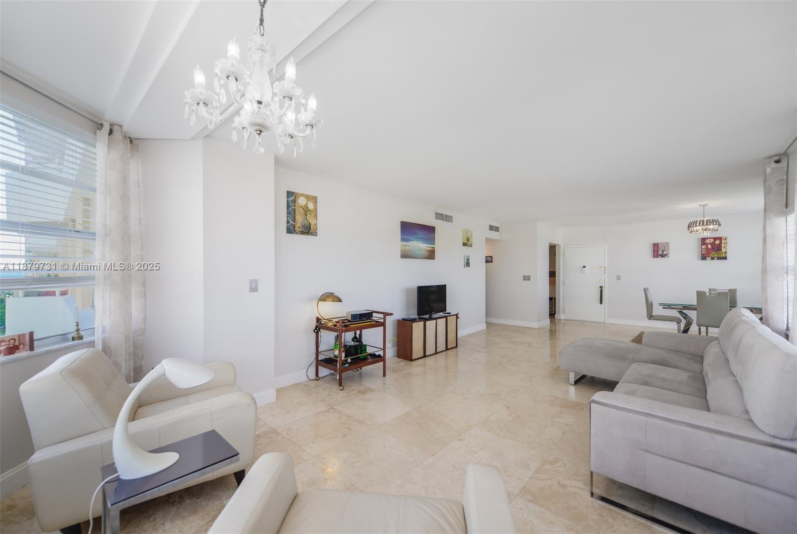 1985 S Ocean Dr # 6F