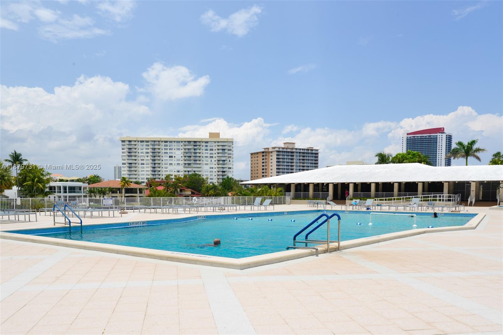 1985 S Ocean Dr # 6F