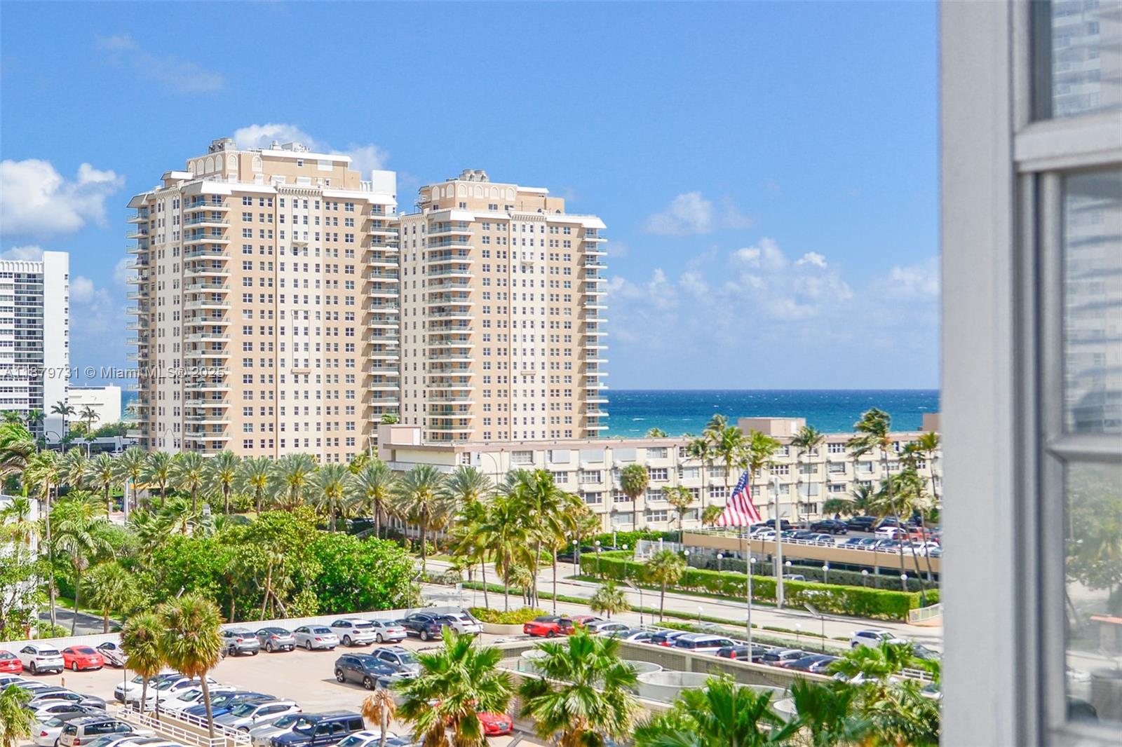 1985 S Ocean Dr # 6F