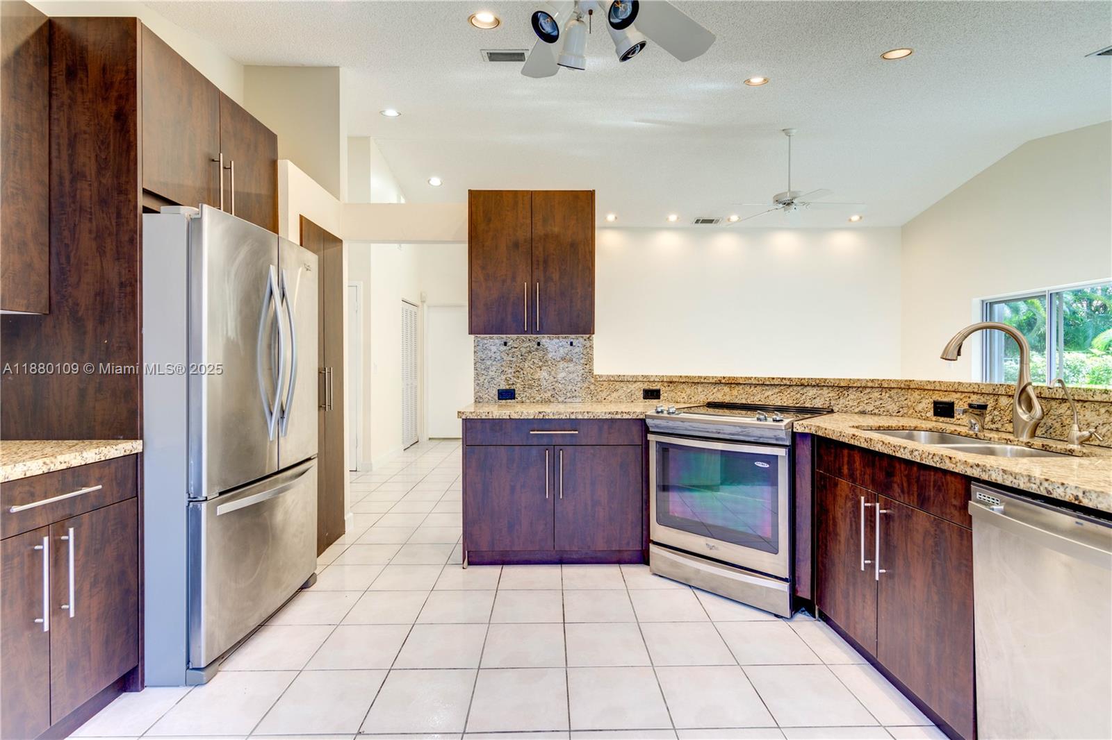 1501 SW 149th Ave